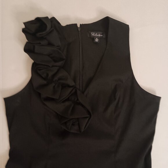 S.L. Fashions Black Dress with Rosette Adorned V-Neck and Back Women's Size 14 - Picture 3 of 16